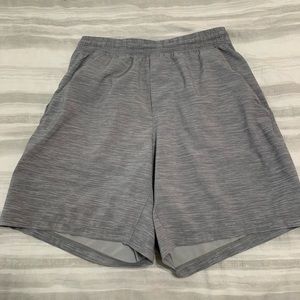 6 inch lululemon shorts